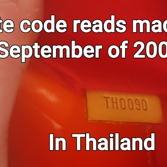 Louis Vuitton Red vernis tote monogram bag GUC - Picture 2 of 16